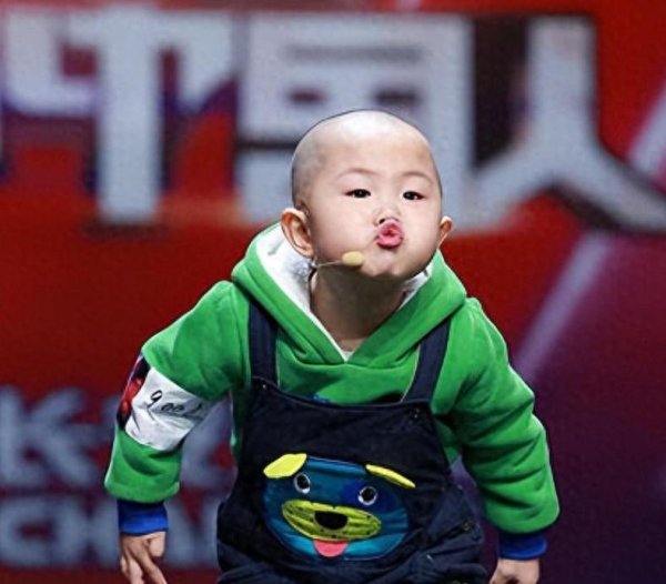 全国股票配资公司排名 3岁上央视，5岁登春晚，7岁就年薪百万，没想到现在却成了这样子