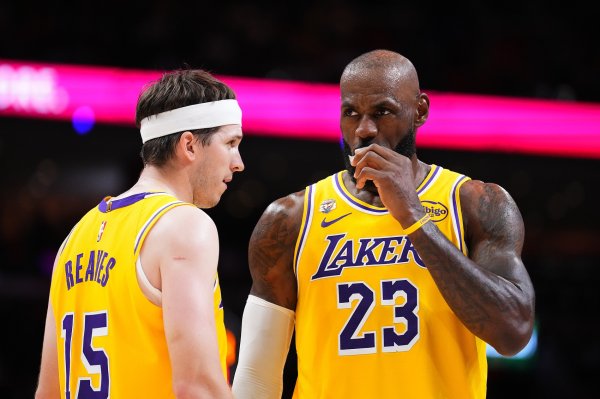 最安全的杠杆炒股平台官网 第三节22-36！湖媒：NBA为了钱或收视率操纵比赛 我不会保持沉默